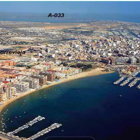 Holiday home Piso De 4 Habitaciones A 50 Metros De La Playa El Acequion, Torrevieja Torrevieja