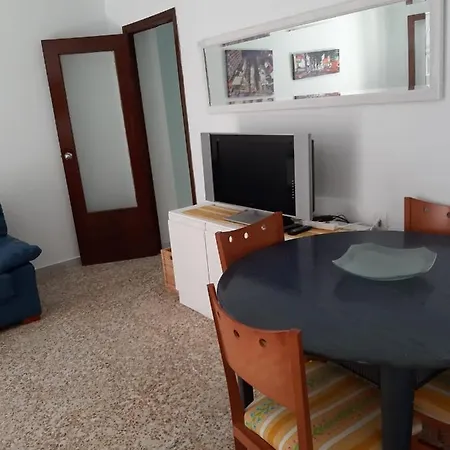 Piso De 4 Habitaciones A 50 Metros De La Playa El Acequion, Torrevieja Holiday home *